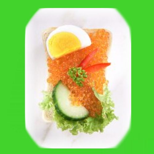 ziguri.at - roter kaviar sandwich